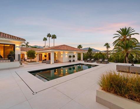 Villa for sale in Nueva Andalucia, Marbella
