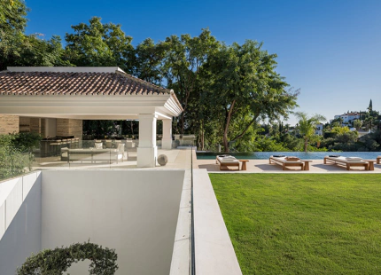 VILLA EXCEPCIONAL CON CARACTERÍSTICAS INCREÍBLES Y VISTAS PANORÁMICAS EN LA QUINTA, BENAHAVÍS