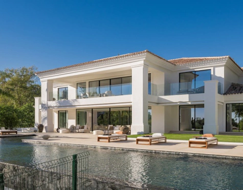 Villa for sale in La Quinta, Benahavis