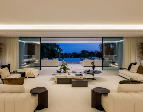 Villa for sale in La Quinta, Benahavis
