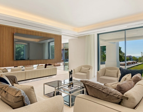 Villa for sale in La Quinta, Benahavis