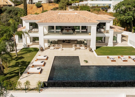 VILLA EXCEPCIONAL CON CARACTERÍSTICAS INCREÍBLES Y VISTAS PANORÁMICAS EN LA QUINTA, BENAHAVÍS