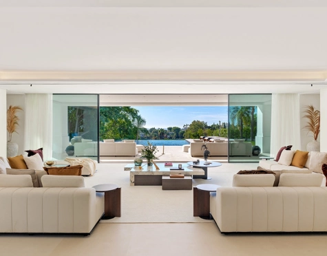 Villa for sale in La Quinta, Benahavis