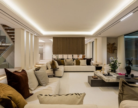 Villa for sale in La Quinta, Benahavis