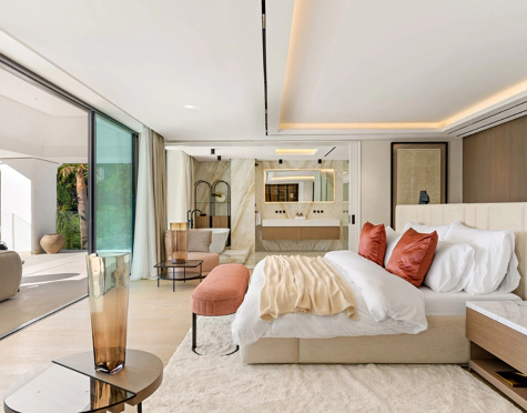 Villa for sale in La Quinta, Benahavis