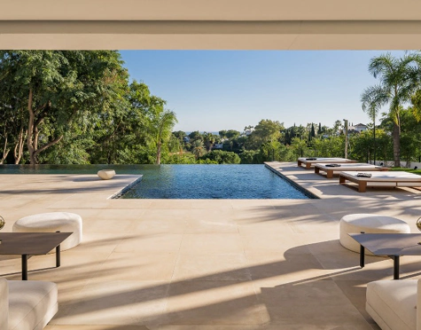 Villa for sale in La Quinta, Benahavis