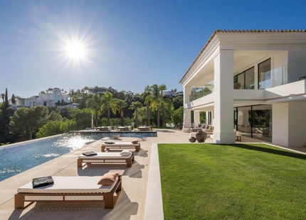 VILLA EXCEPCIONAL CON CARACTERÍSTICAS INCREÍBLES Y VISTAS PANORÁMICAS EN LA QUINTA, BENAHAVÍS
