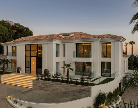 Villa for sale in La Quinta, Benahavis