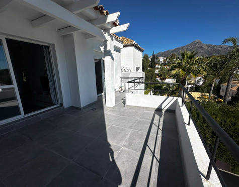 Apartment for sale in Señorio de Gonzaga, Nueva Andalucia
