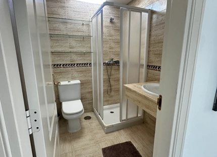 APARTAMENTO DE 2 DORMITORIOS EN PLANTA MEDIA CON VISTAS A LA CONCHA EN NUEVA ANDALUCÍA