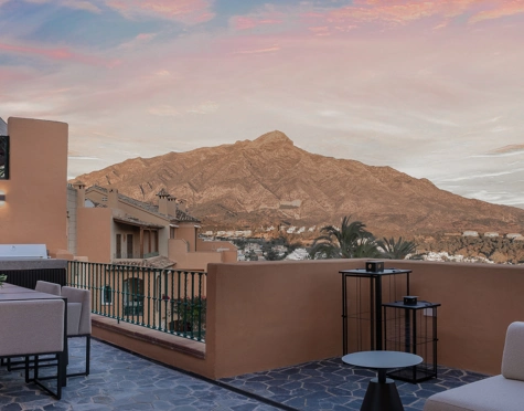 Ático en venta en La Cerquilla, Nueva Andalucia