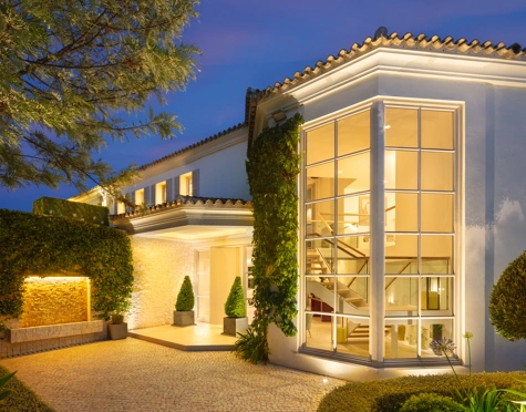 Villa en venta en Aloha, Nueva Andalucia