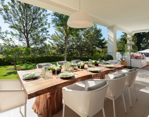 Villa en venta en Aloha, Nueva Andalucia