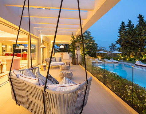 Villa en venta en Aloha, Nueva Andalucia