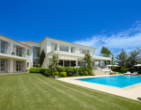 Villa en venta en Aloha, Nueva Andalucia