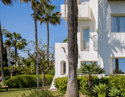 Ground Floor Apartment for sale in Costalita, Estepona East