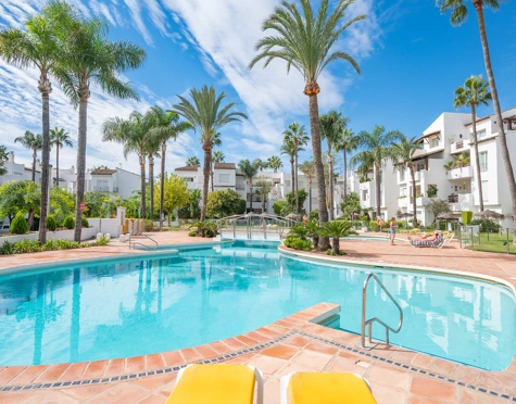 Ground Floor Apartment for sale in Costalita, Estepona East