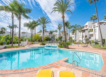 APARTAMENTO DE TRES DORMITORIOS A ESTRENAR CON VISTAS AL MAR A PASOS DE LA PLAYA