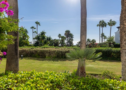 APARTAMENTO DE TRES DORMITORIOS A ESTRENAR CON VISTAS AL MAR A PASOS DE LA PLAYA