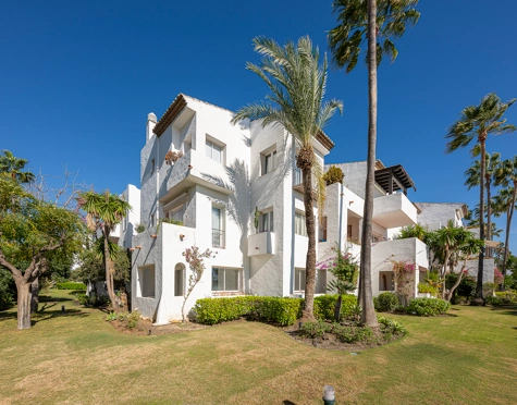 Ground Floor Apartment for sale in Costalita, Estepona East