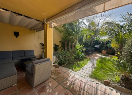 Propiedad residencial exclusiva en Azalea Beach, Marbella - Puerto Banus