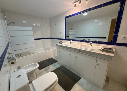 Propiedad residencial exclusiva en Azalea Beach, Marbella - Puerto Banus