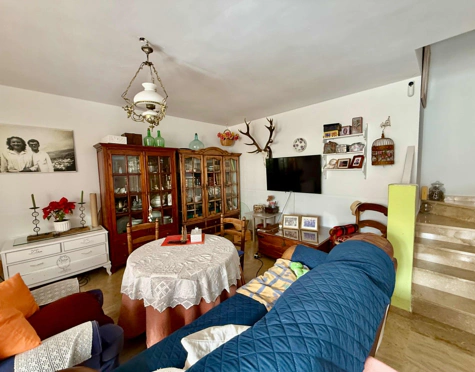 THREE STOREY ANDALUSIAN STYLE TOWNHOUSE WITH STRONG POTENTIAL IN NUEVA ANDALUCÍA