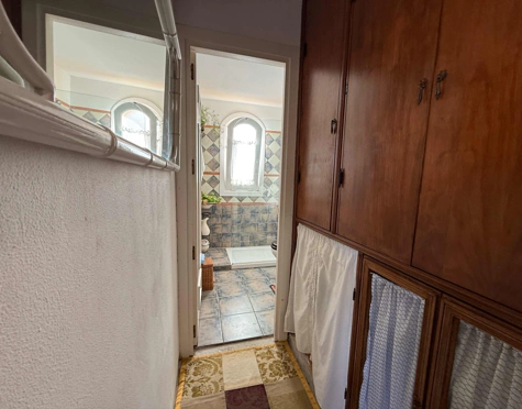 THREE STOREY ANDALUSIAN STYLE TOWNHOUSE WITH STRONG POTENTIAL IN NUEVA ANDALUCÍA