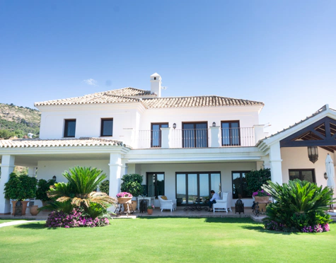 Villa for sale in Los Flamingos, Benahavis