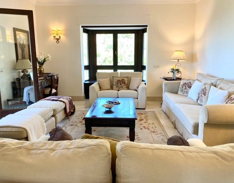Villa for sale in Los Flamingos, Benahavis