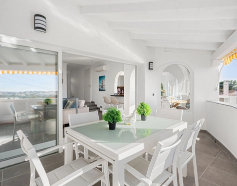 Semi Detached House for sale in La Campana, Nueva Andalucia