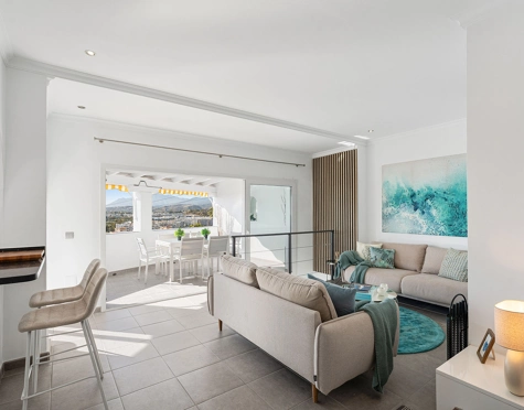 Semi Detached House for sale in La Campana, Nueva Andalucia
