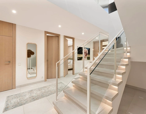 Villa Pareada en venta en Nueva Andalucia, Marbella