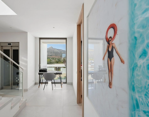 Villa Pareada en venta en Nueva Andalucia, Marbella
