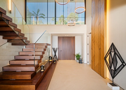 EXCLUSIVE VILLAS WITH PANORAMIC SEA VIEWS IN BENAHAVIS