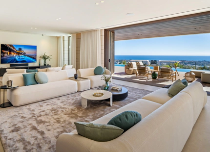 EXCLUSIVE VILLAS WITH PANORAMIC SEA VIEWS IN BENAHAVIS