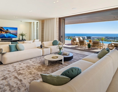 Villa for sale in La Quinta, Benahavis