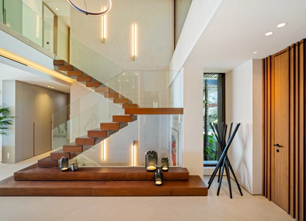 EXCLUSIVE VILLAS WITH PANORAMIC SEA VIEWS IN BENAHAVIS