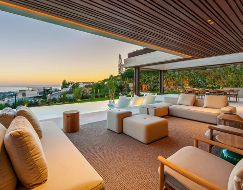Villa for sale in La Quinta, Benahavis