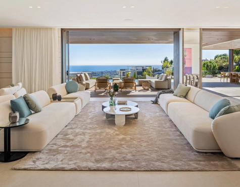 Villa for sale in La Quinta, Benahavis