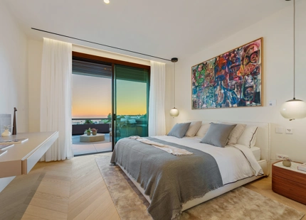 EXCLUSIVE VILLAS WITH PANORAMIC SEA VIEWS IN BENAHAVIS