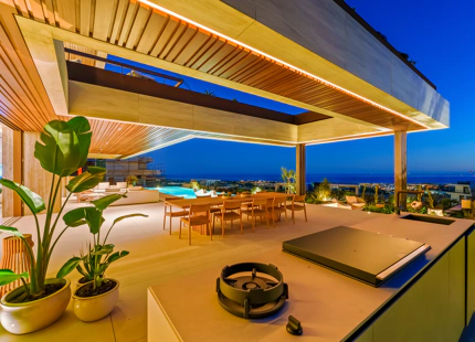 EXCLUSIVE VILLAS WITH PANORAMIC SEA VIEWS IN BENAHAVIS