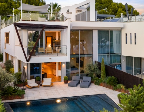 Semi Detached House for sale in Sierra Blanca, Marbella Golden Mile
