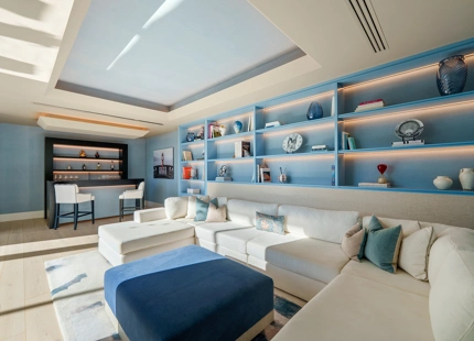 VILLA CONTEMPORÁNEA CON VISTAS PANORAMICAS AL MAR EN EL MADROÑAL