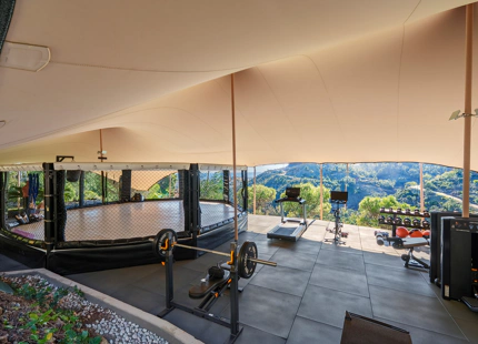 VILLA CONTEMPORÁNEA CON VISTAS PANORAMICAS AL MAR EN EL MADROÑAL