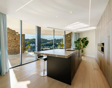 Villa for sale in El Madroñal, Benahavis