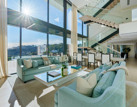 Villa for sale in El Madroñal, Benahavis