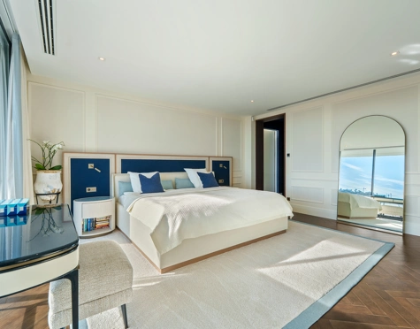 Villa for sale in El Madroñal, Benahavis
