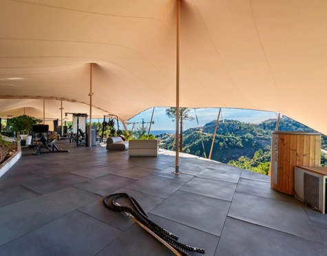 Villa for sale in El Madroñal, Benahavis