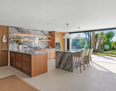 Villa en venta en Nueva Andalucia, Marbella